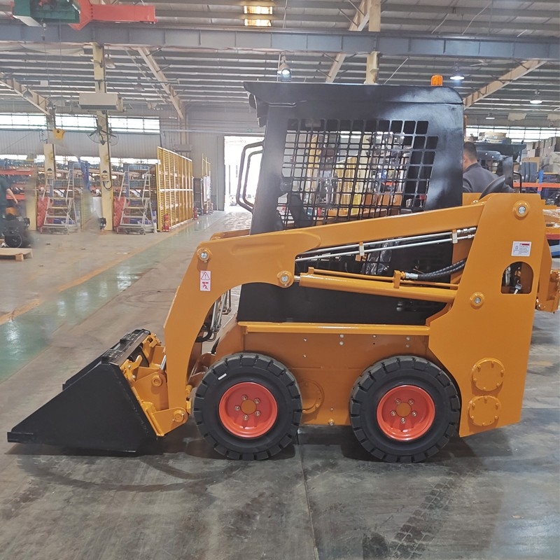 山東奔馬(SDBM)輪胎式滑移裝載機BM25